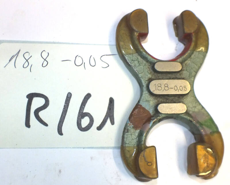 Grenzrachenlehre 18,8 mm doppels. 18,8 -0,05 gebraucht Rachenlehre  R/61