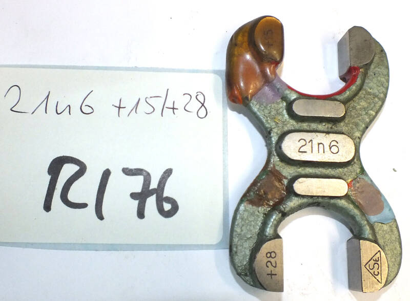 Grenzrachenlehre 21 mm doppels. 21n6 +15/+28 gebraucht Rachenlehre  R/76