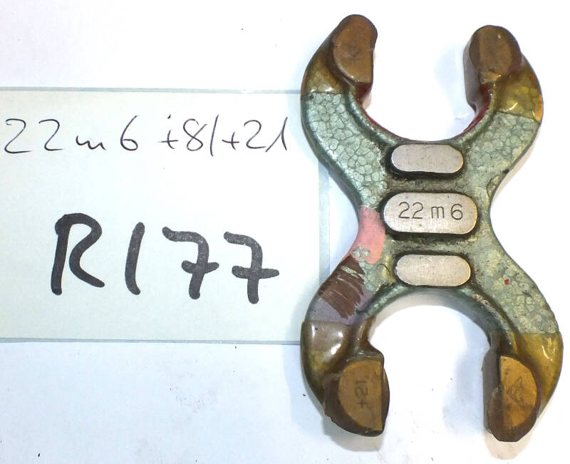 Grenzrachenlehre 22 mm doppels. 22m6 +8/+21 gebraucht Rachenlehre  R/77