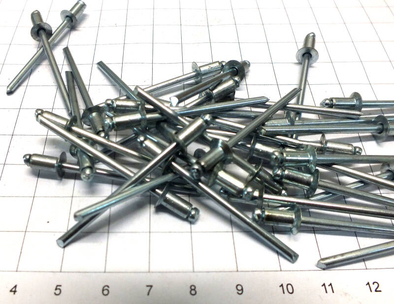 100 St. Blindniet 4 x 8 mm Senkkopf Stahl/Stahl verzinkt Lagerauflösung S182-100