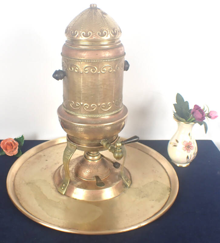 Samowar Kupfer getrieben ab 1892 Spiritus/Strom sehr selten 40 cm Durchmesser
