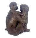 schwere Skulptur verliebtes Paar Kunststein bronziert 6 kg scwer 28 cm hoch
