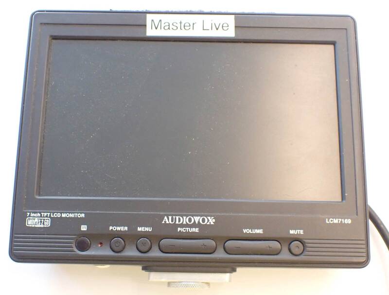 gebrauchter 7 Zoll Monitor Audiovox LCM 7169 H212