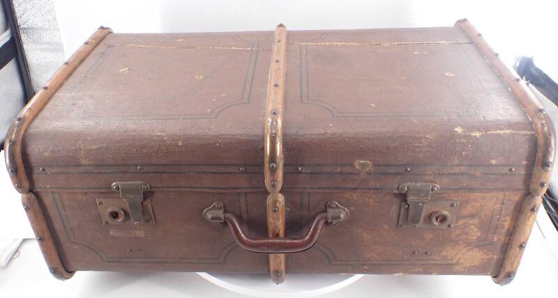 antiker großer Holzkoffer unrestauriert z. Upcycling oder Deko70 cm breit H260