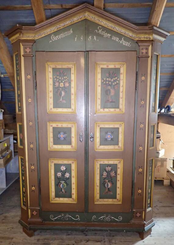 antiker Spaltschrank Echtholz komplett bemalt datiert 1854, wohnfertig H289