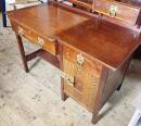 antiker Frisiertisch Massivholz Gebrauchsspuren Art Deco nach 1900 H291