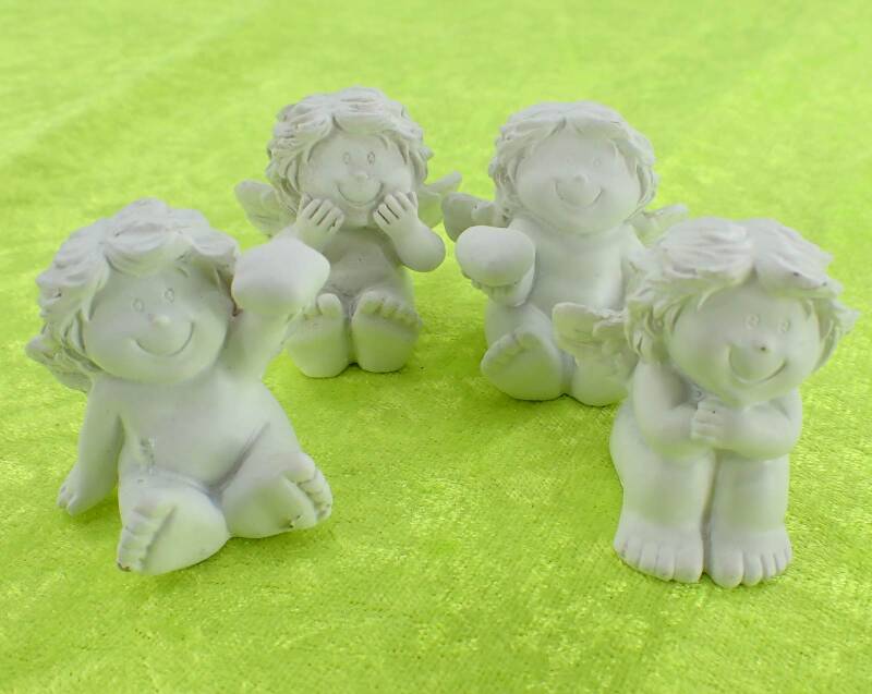 lustige Putten Engel 4er Set versch. Motive Kunststein Dekofiguren 4 cm hoch