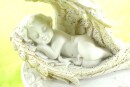 Schatulle mit Engel Glassteinen und Glitzer 8 x 7 cm 9cm hoch Kopf links