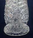 schöne ältere Glasvase mit Verzierungen und goldenen Blättern 16 cm hoch H305