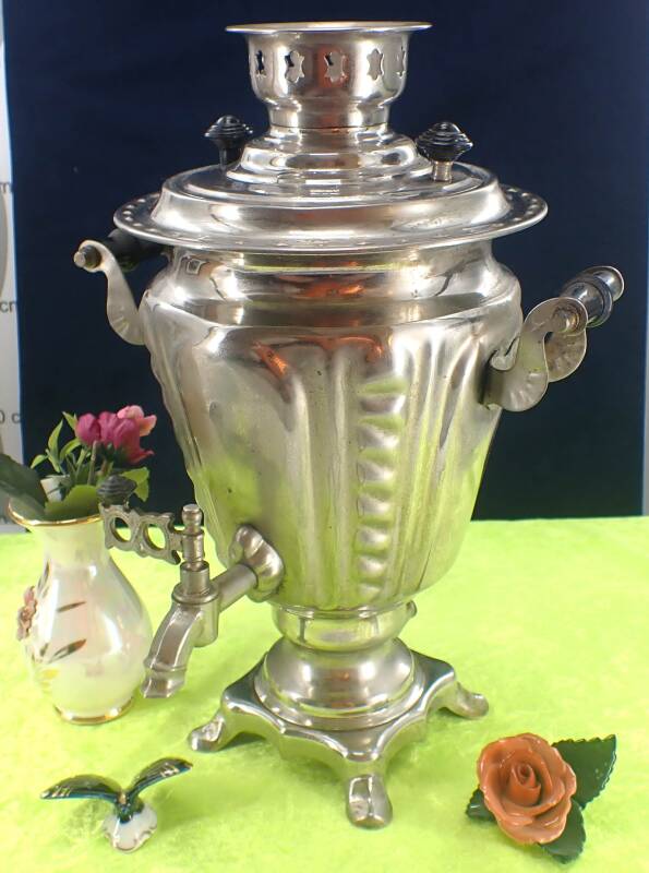 alter russischer Samowar von 1988 220 Volt funktionsfähig 3-4 Liter H323