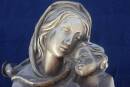 schwere Bronzeguss Halbfigur Madonna mit Jesuskind ausdruckstark 7,7 kg H325